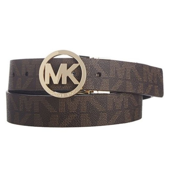 Michael Kors Accessories - Michael Kors Reversible Belt NWOT